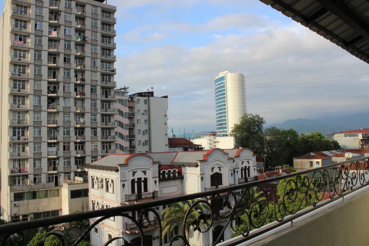 Hotel Union Batumi Exterior foto